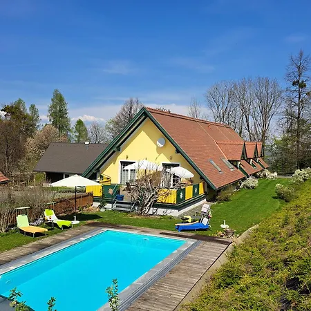Holiday home Kauschlerhof *